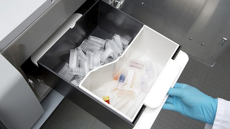 BLUVISION® discrete analyzer - Segregated waste containers